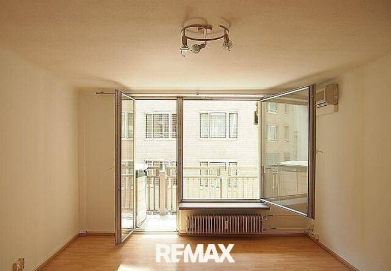 Wohnung - 1010, Wien,Innere Stadt - Loggia-Wohnung inkl. Hz und WW im Zentrum von Wien !