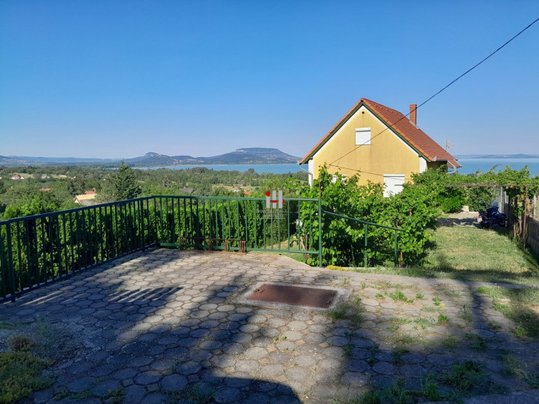 Haus - 8313, Balatongyörök - Charmantes Ferienhaus in Balatongyörök, Ungarn – Ihr Traum für 299.000 € Provisionsfrei!