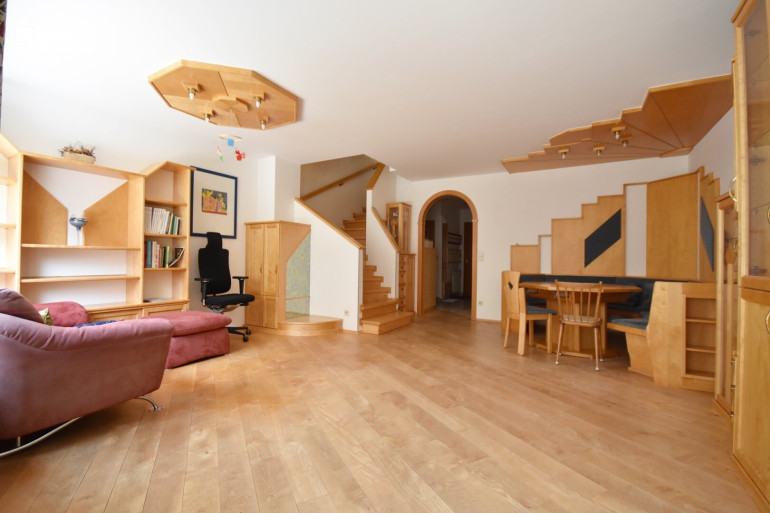 Wohnung - 1220, Wien - Gepflegter Familienhit mit viel Platz - 5 Zimmer - voll unterkellert