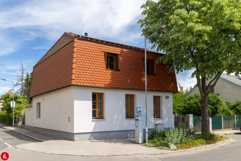 Haus - 2320, Schwechat - Ein Haus zum Verlieben | entzückendes Einfamilienhaus im Herzen von Schwechat!