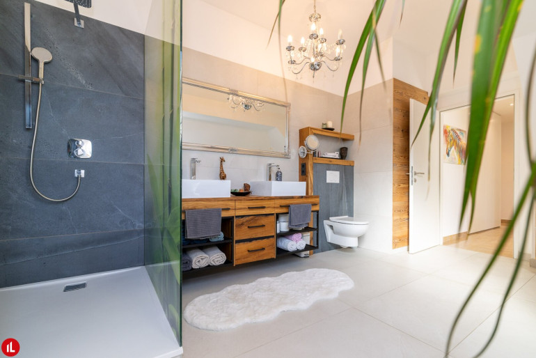 Wohnung - 2401, Fischamend - FISCHAMEND NÄHE FUGHAFEN | DACHTERRASSENTRAUM | 148m² WOHNFLÄCHE | 4 ZIMMER | TERRASSE | WHIRLPOOL | BESTPREIS € 499.000,-