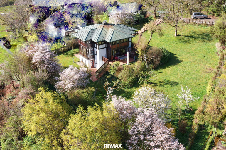 Haus - 4400, Steyr - Architektonisches Wohnjuwel – stilvolle Architektur zwischen Naturidylle und urbanem Lebensgefühl!