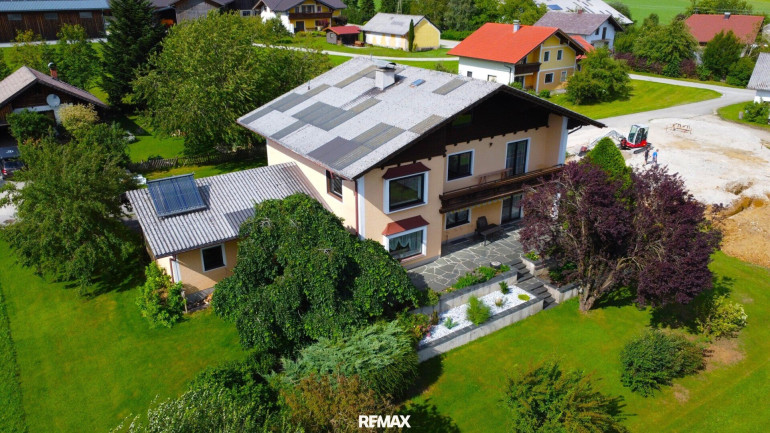 Haus - 4891, Pöndorf - Geräumiges Zweifamilienhaus in Pöndorf