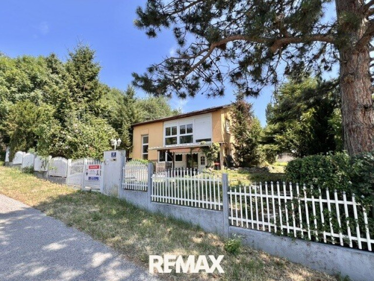 Haus - 7033, Pöttsching - Einfamilienhaus in Pöttsching mit sonnigem Garten, Wintergarten, Einliegerwohnung-Option