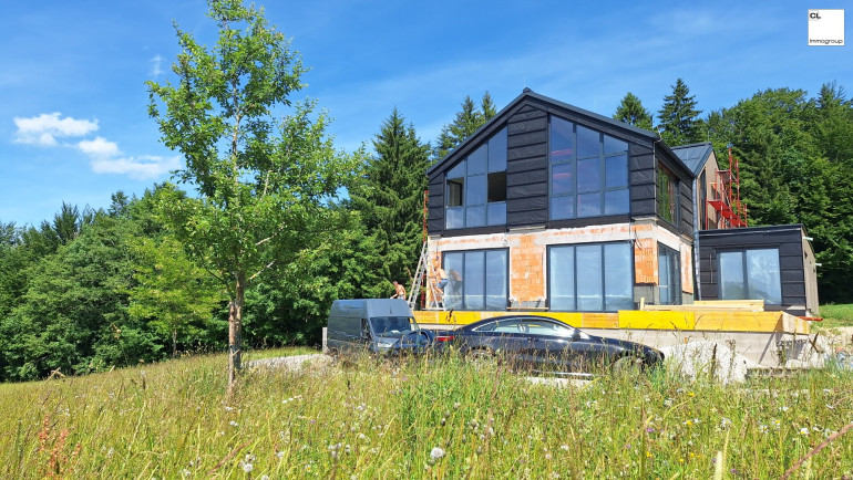 Wohnung - 4882, Oberwang - Alleinlage am Waldrand mit Wildbach - Attersee u Mondsee zum greifen nahe  ZWEITWOHNSITZ