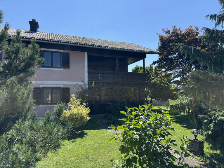 Haus - 8472, Gersdorf an der Mur - Großzügiges Ein- oder Zweifamilienhaus mit weitläufigem Garten, vier Garagen, Werkstatt und viel Raum für Familie, Hobby und Platz für neuen Wohnraum in der Südsteiermark