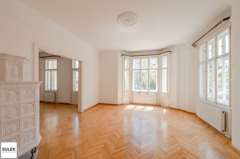 Wohnung - 1190, Wien - Repräsentatives Altbaujuwel mit 5 Zimmern & Terrasse in begehrter Döblinger Lage – ab November