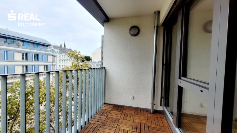 Wohnung - 1090, Wien,Alsergrund - Geräumige Loggiawohnung in der Nußdorfer Straße