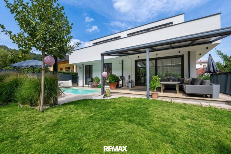 Wohnung - 8054, Graz - WOHNEN WIE IM EIGENEN HAUS: Gartentraum mit Pool in Grünruhelage