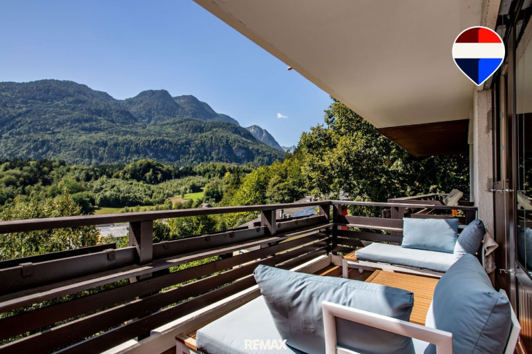 Wohnung - 4820, Bad Ischl - ZU MIETEN - Sonnige Wohnung mit Südbalkon und Bergblick in Bad Ischl
