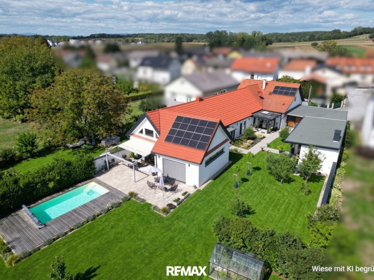 Haus - 7535, Rauchwart - Kernsanierter Streckhof mit Salzwasserpool, großem Grundstück und außergewöhnlichen Wohnambiente in zentraler Dorflage