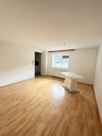 Wohnung - 6710, Nenzing - 3-Zimmer-Erdgeschosswohnung mit Gestaltungspotenzial in naturnaher Lage in Nenzing