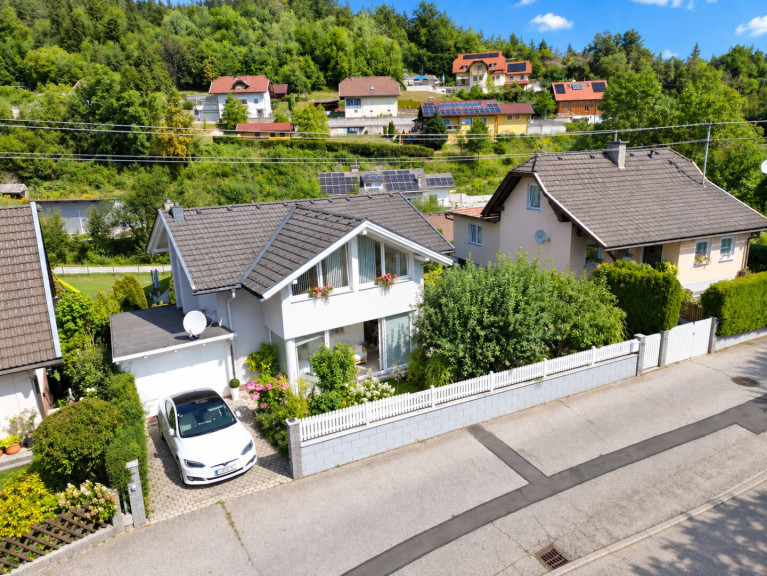 Haus - 9071, Köttmannsdorf - Charmante Liegenschaft mit zwei Wohnhäusern