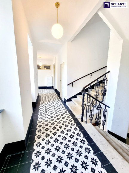 Wohnung - 1050, Wien - Neuer Preis! Die Suche hat ein Ende! Entzückende Altbauwohnung + Frisch saniert + Traumhaftes Altbauhaus + Ruhige Seitengasse + Fairer Preis + TOP Anbindung! Jetzt zugreifen!