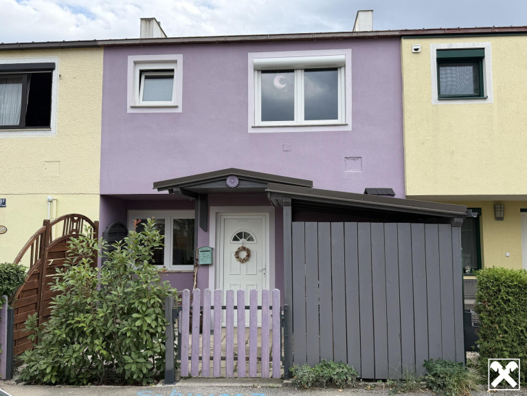 Haus - 2630, Ternitz - Gemütliches Reihenhaus mit Garten und Keller! Zentrumslage!