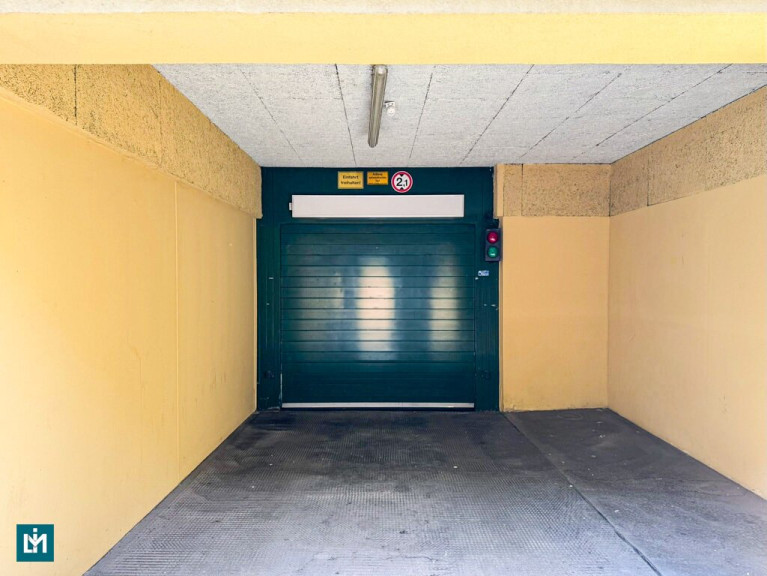 Immobilie - 1190, Wien - HARDTGASSE - GARAGENSTELLPLATZ (DUPLEX-STELLPLATZ) / NÄHE U4, U6 SPITTELAU