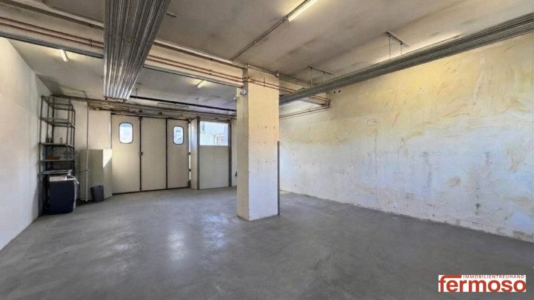 Halle / Lager / Produktion - 8020, Graz - Lager-/Gewerbehalle in Graz | ca. 92 m² | Einfahrtstor | 2 Parkplätze | flexibel nutzbar