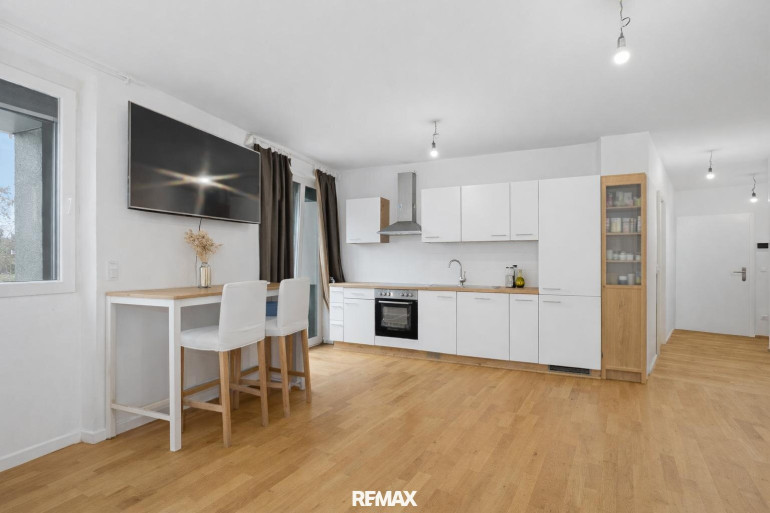 Wohnung - 1220, Wien - "2 Zimmer- Loggia- Siegesplatz -U2 Aspernstraße-Vermietet bis 2028"