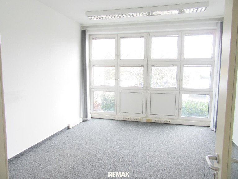 Büro / Praxis - 1140, Wien - "Bürofläche für vielfältigee Nutzung!"