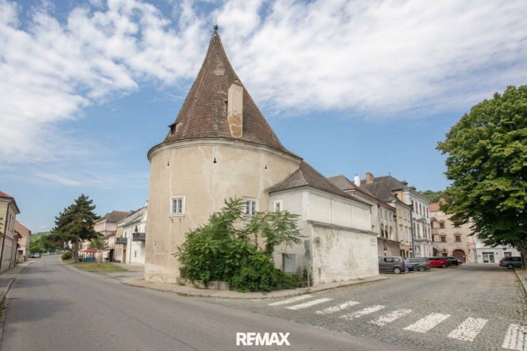 Sonstige - 3500, Stein an der Donau - Historisches Unikat an der Donau – Der Fischerturm in Krems-Stein