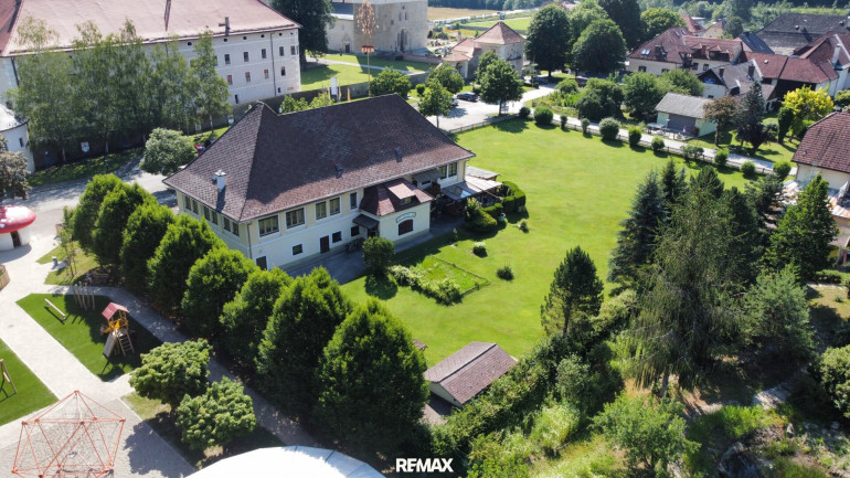 Haus - 9342, Gurk - Vielseitige Gewerbeliegenschaft in idyllischer Lage