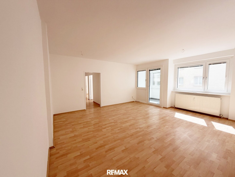 Wohnung - 4600, Wels - Geräumige 4 Zi. Wohnung im Zentrum von Wels