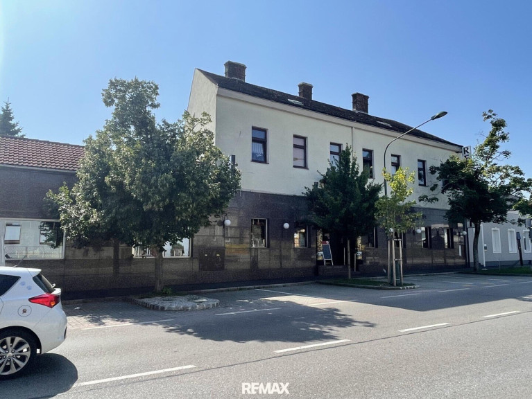 Zinshaus Renditeobjekt - 2511, Pfaffstätten - "Zinshaus mit Entwicklungspotential"