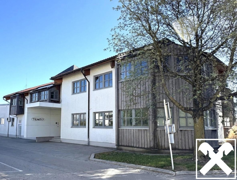 Büro / Praxis - 4910, Ried im Innkreis - Geschäftshaus mit Entwicklungspotenzial   Handel, Büro oder Dienstleistung