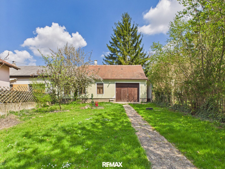 Haus - 2122, Riedenthal - Charmantes Einfamilienhaus in Riedenthal, 3 Zimmer, 80,9 m², sanierungsbedürftig, 249.000 €