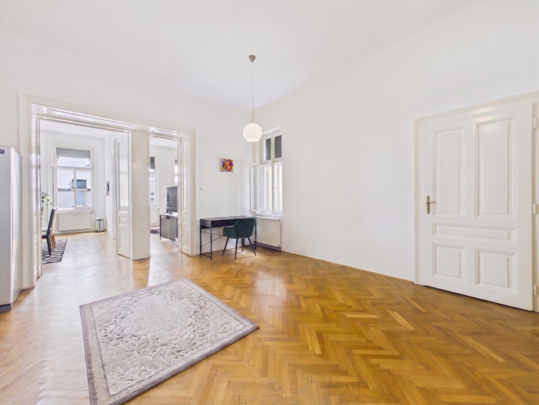 Wohnung - 1190, Wien - Charmante 3-Zimmer Altbauwohnung mit Balkon im 19. Bezirk