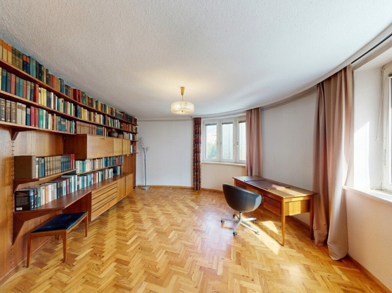 Wohnung - 1210, Wien - Wunderschöne 4-Zimmer-Wohnung im kürzlich sanierten Zanthof! FREIER MIETZINS bei Vermietung!