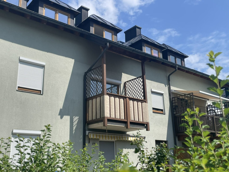 Wohnung - 5162, Obertrum am See - Charmante 2-Zi-Wohnung mit Balkon & Stellplatz