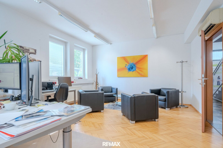 Büro / Praxis - 8041, Graz - Neuwertiges Bürohaus in Graz-Liebenau