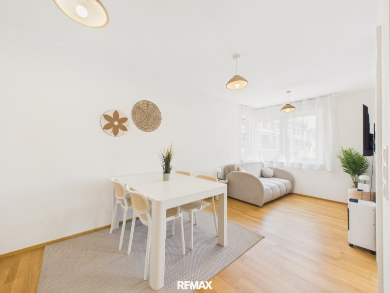 Wohnung - 1220, Wien - NEUBAU 2024 | STADLAU | 2 ZIMMER & VOLL MÖBLIERT | 220 M ZUR S-BAHN – TOP 12
