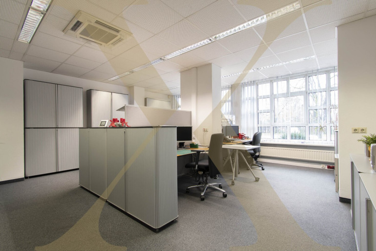 Büro / Praxis - 4020, Linz - Zentrale Bürofläche mit idealer Raumaufteilung in Linz zu vermieten!