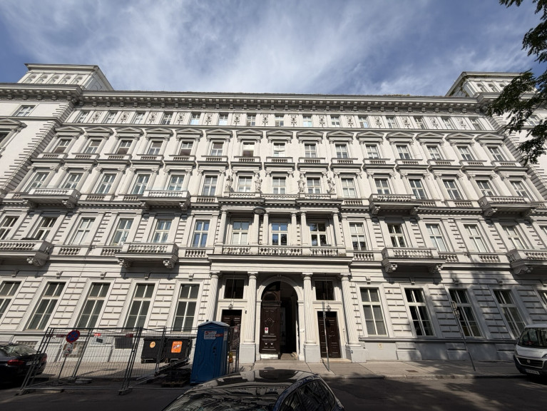 Büro / Praxis - 1010, Wien - Vollmöbliertes Objekt im historischen Palais im 1. Bezirk
