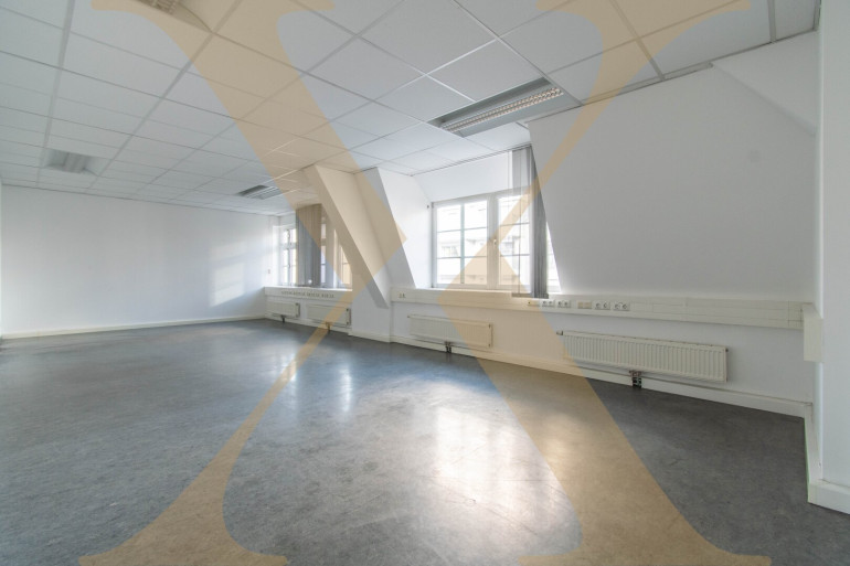Büro / Praxis - 4020, Linz - Bürogebäude in Linz nahe dem Bahnhof zu vermieten!
