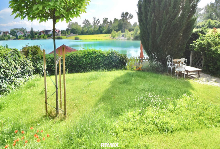 Haus - 2522, Oberwaltersdorf - See-Zugang direkt! Haus mit Garten am Schloßsee 1