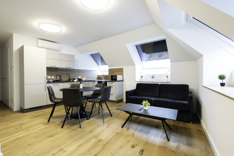 Wohnung - 1020, Wien - Großzügige 4-Zimmer-DG-Maisonette mit Dachterrassenanteil nahe Praterstern