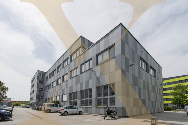Büro / Praxis - 4020, Linz - Moderne Bürofläche inkl. Terrasse in Top-Lage im Linzer Zentrum zu vermieten!