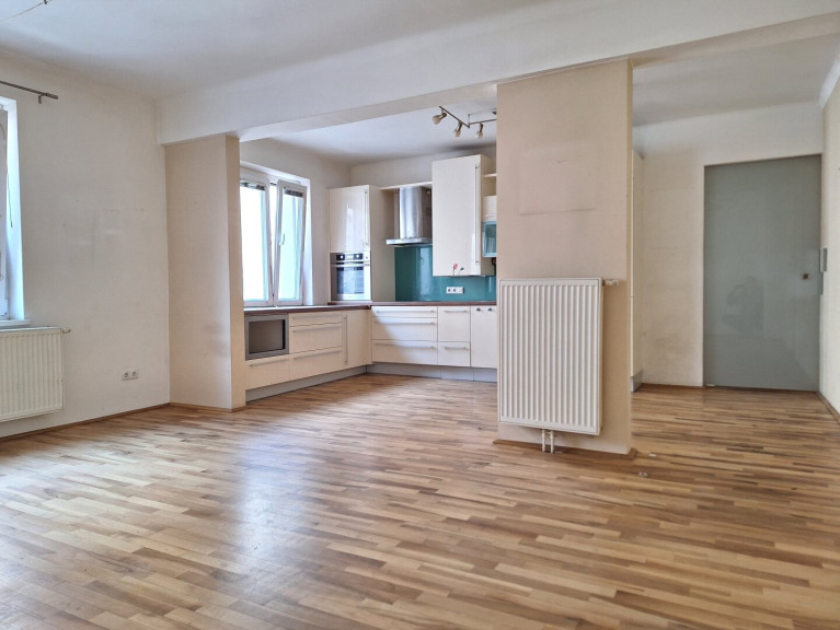 Wohnung - 1100, Wien - Helle 2-Zimmer Wohnung, Gebäude komplett saniert, ruhige Lage