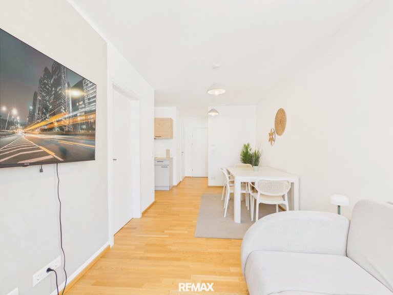 Wohnung - 1220, Wien - NEUBAU 2024 | STADLAU | 2-ZIMMER-WOHNUNG IM 3. OG – VOLL MÖBLIERT – TOP 18