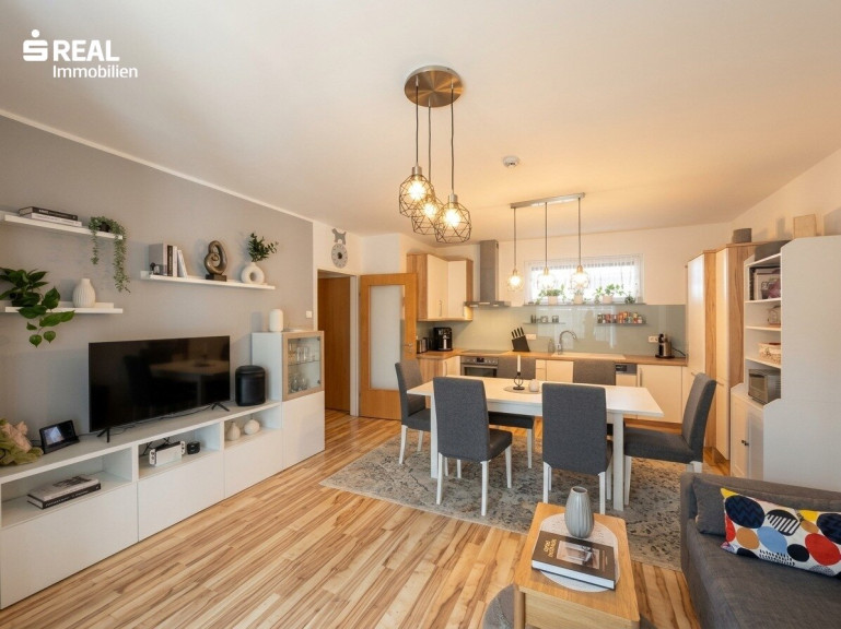 Wohnung - 2130, Mistelbach - 2008 gebaute  2-Zi Wohnung mit Garten, Terrasse & Carport in Mistelbach – Ihr neues Zuhause!