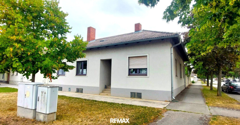 Haus - 7131, Halbturn - Einfamilienhaus lädt zum Fertigstellen ein