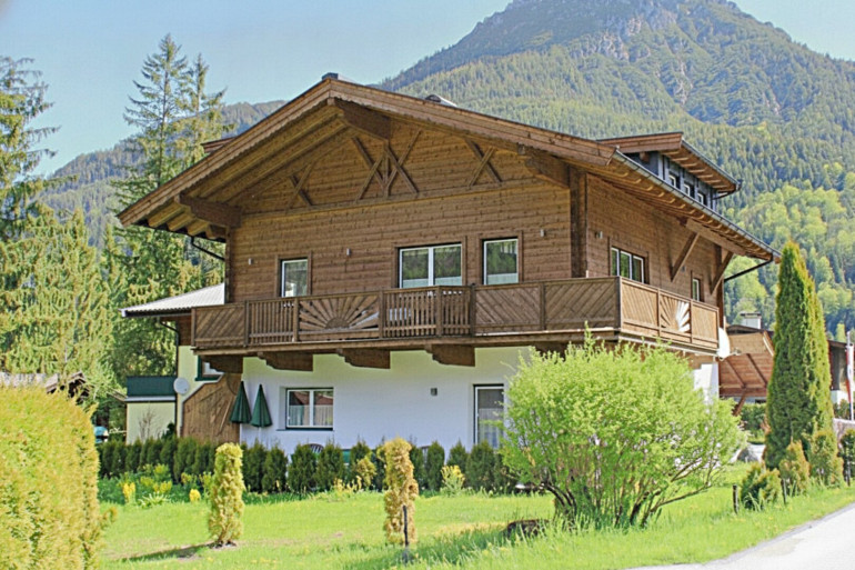 Haus - 6393, St. Ulrich am Pillersee - Großzügiges Haus mit Einliegerwohnung am Fuße der Loferer Steinberge