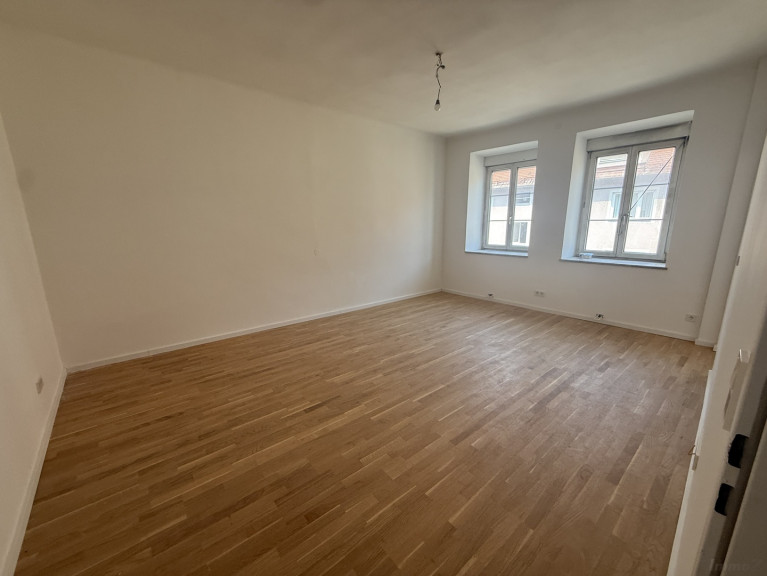 Wohnung - 8020, Graz,04.Bez.:Lend - Prov-Frei! Graz/Lend, 1 Zimmer + Küche (neu möbliert) ab 09/2026+ Top 9