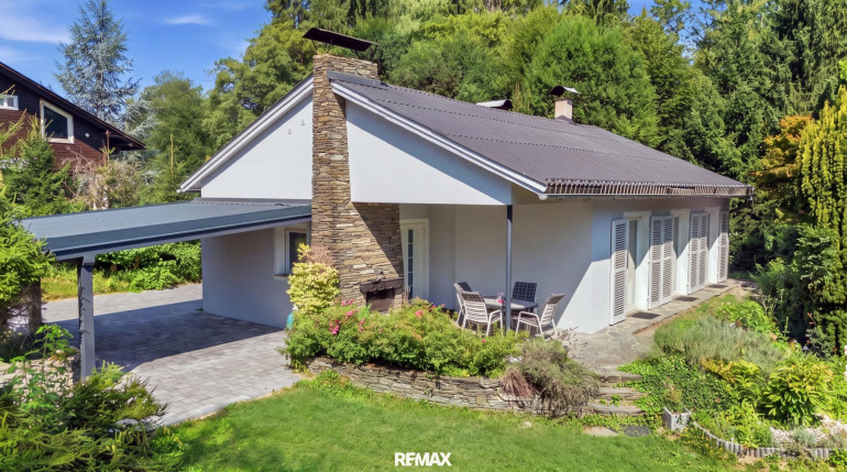 Haus - 9220, Velden am Wörther See - Idyllischer Bungalow mit großem Grundstück und eigenem Waldbestand bei Velden am Wörthersee
