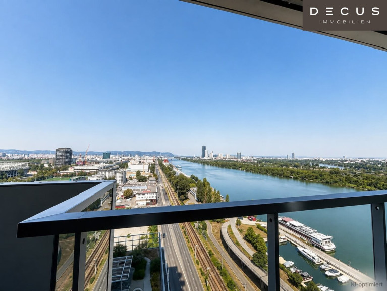 Wohnung - 1020, Wien - WOHNEN MIT WEITBLICK | EXKLUSVE 3 ZIMMER | UMLAUFENDE TERRASSE | HOCHWERTIGE DESIGNERKÜCHE | FERNBLICK DONAU