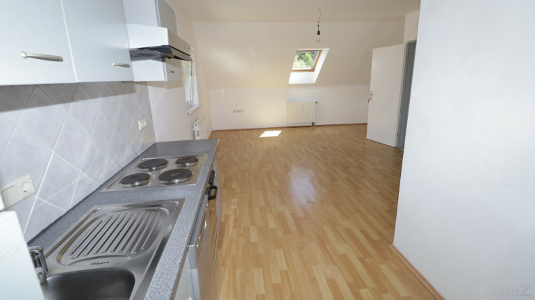 Wohnung - 8052, Graz - Stadtrand-Lage im Grünen: nette 2 Zimmer Wohnung mit Terrasse + Gartenanteil, Parkplatz