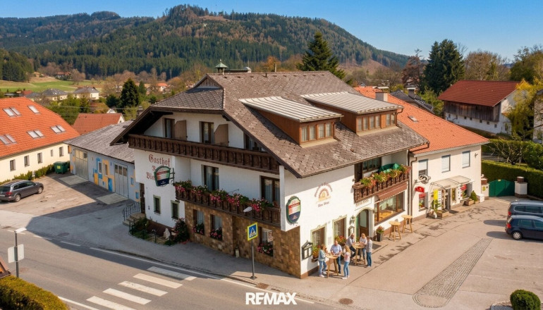 Haus - 9334, Guttaring - Traditionsgasthaus „Platzschmied“ – Gaststätte mit 7 Fremdenzimmern und Betreiberwohnung.